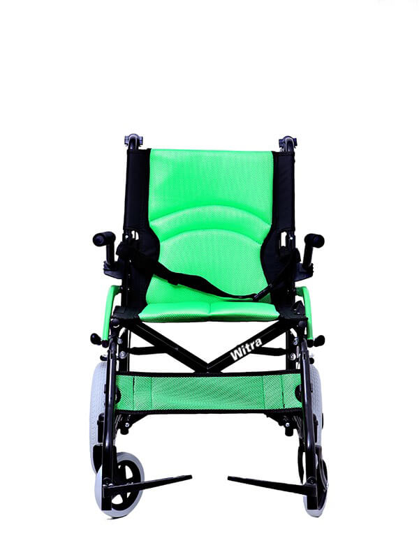 WİTRA Refakatçi Frenli Katlanabilir Tekerlekli Sandalye Yeşil Renkli